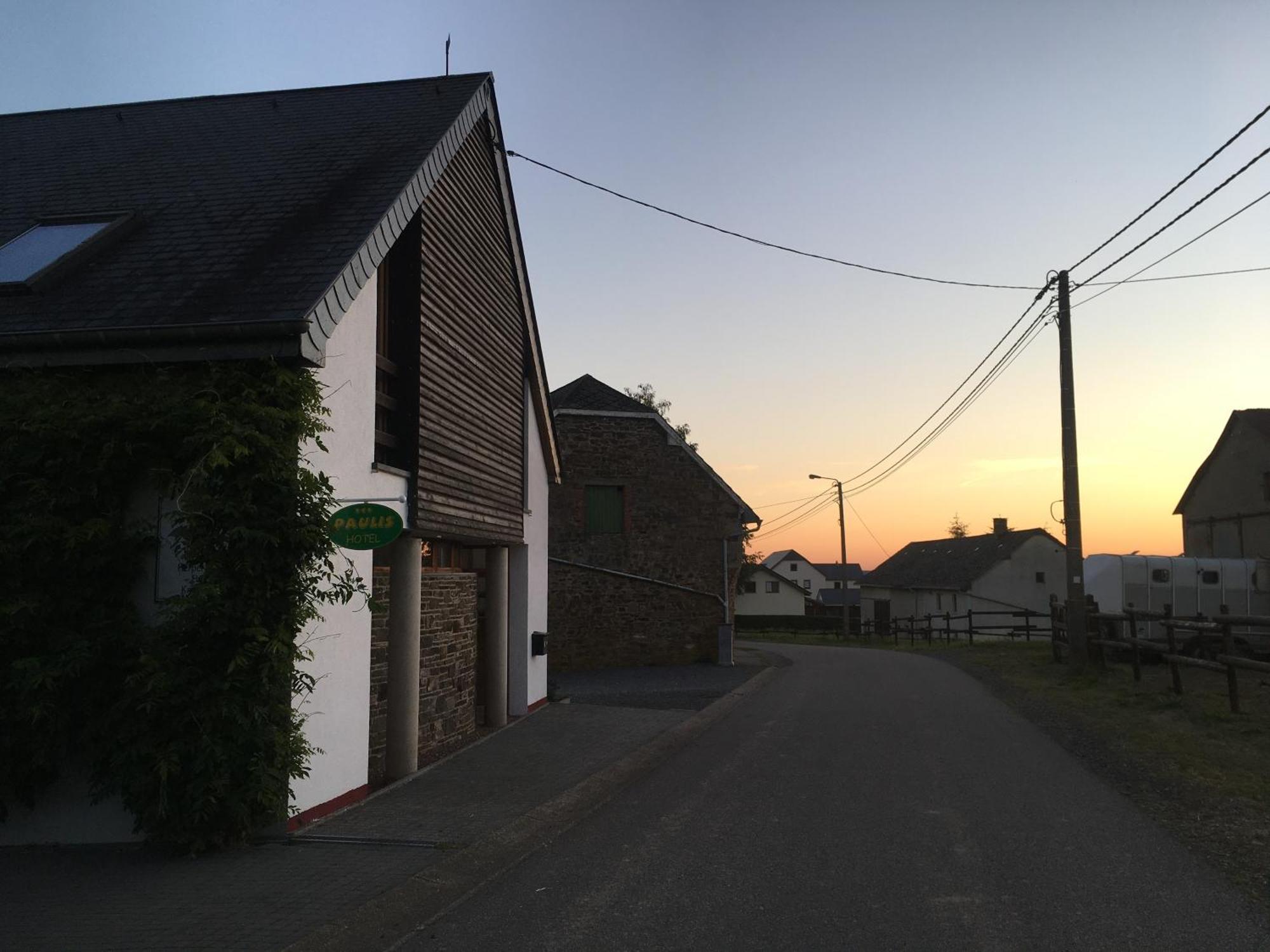 Paulis Cozy 4-Bedroom Vacation Home - With 4 Bathrooms Sun Terrace & Sauna, Nice To Hike & Bike, To Chil & Meet Bullange Exteriér fotografie