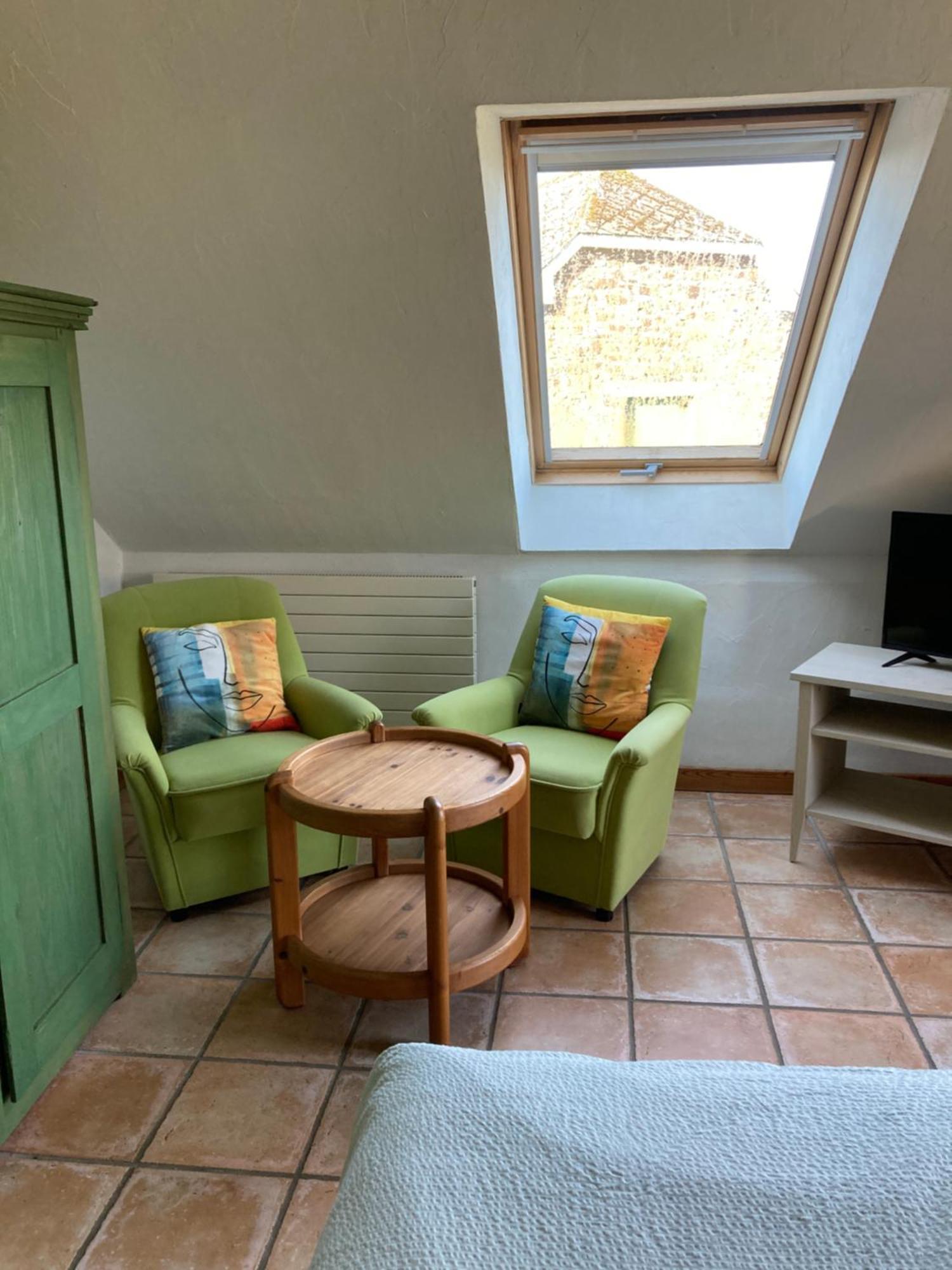 Paulis Cozy 4-Bedroom Vacation Home - With 4 Bathrooms Sun Terrace & Sauna, Nice To Hike & Bike, To Chil & Meet Bullange Exteriér fotografie