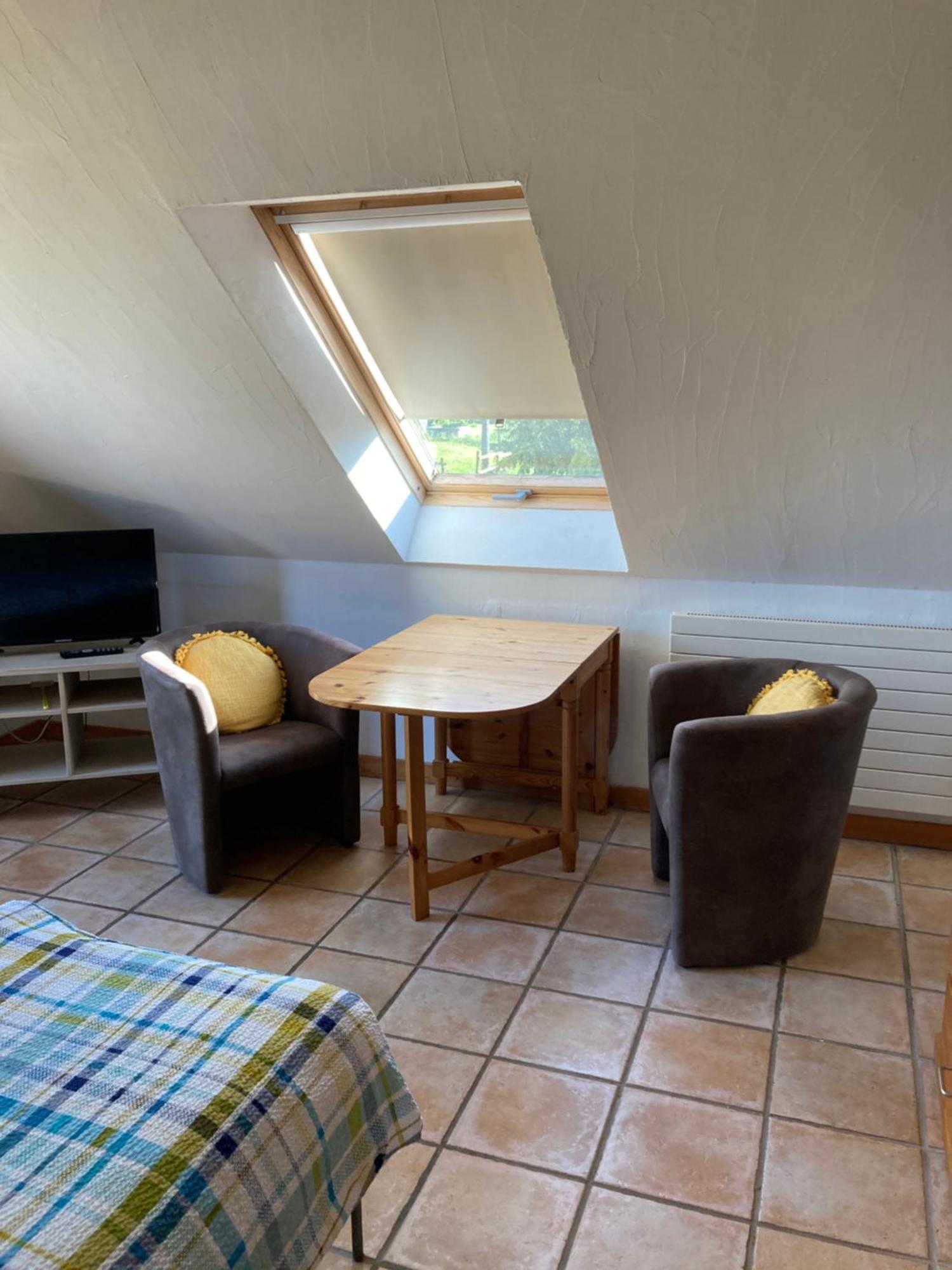 Paulis Cozy 4-Bedroom Vacation Home - With 4 Bathrooms Sun Terrace & Sauna, Nice To Hike & Bike, To Chil & Meet Bullange Exteriér fotografie